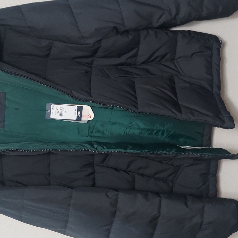 Light sun fade on right sleeve I'll photo not very noticeable though